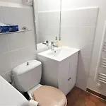 A Avec Parking, Balcon, Animaux Admis - Fr-1-780-37 Apartmán *