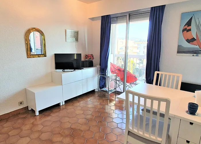 A Avec Parking, Balcon, Animaux Admis - Fr-1-780-37 * Sainte-Maxime